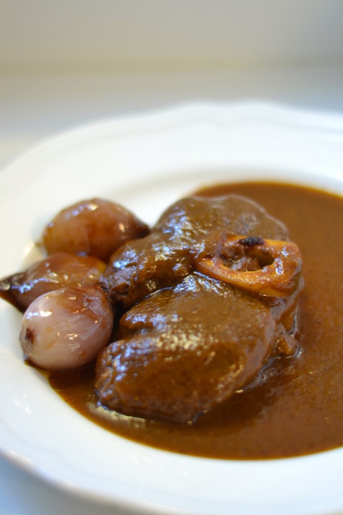 Zancarrón de ternera guisado