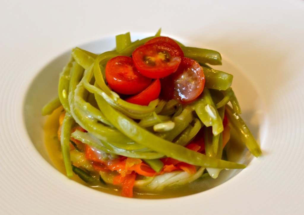 Verduras con salsa de anchoa