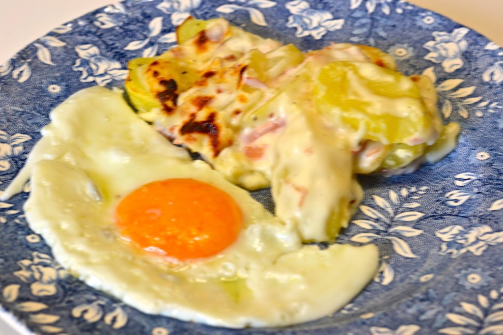 Patatas con bechamel